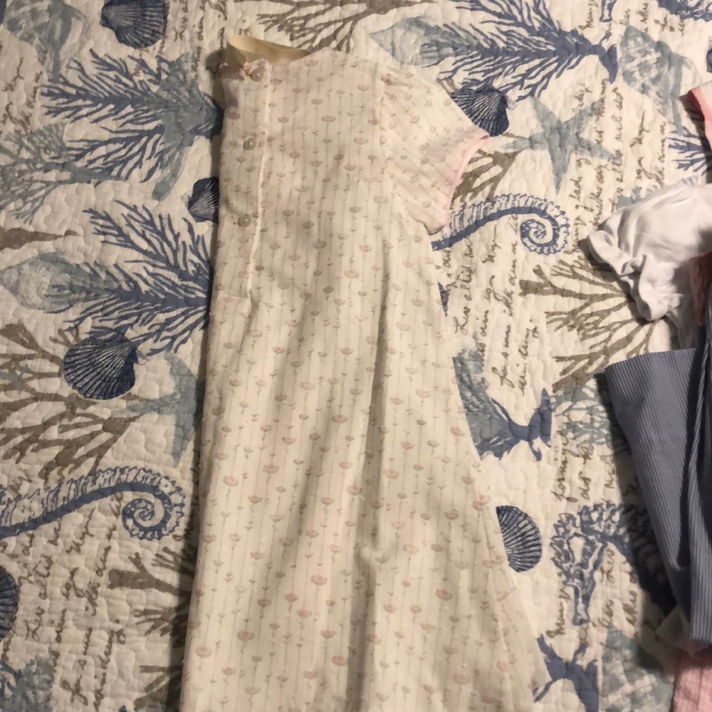 Dress - Picture 4 of 7
